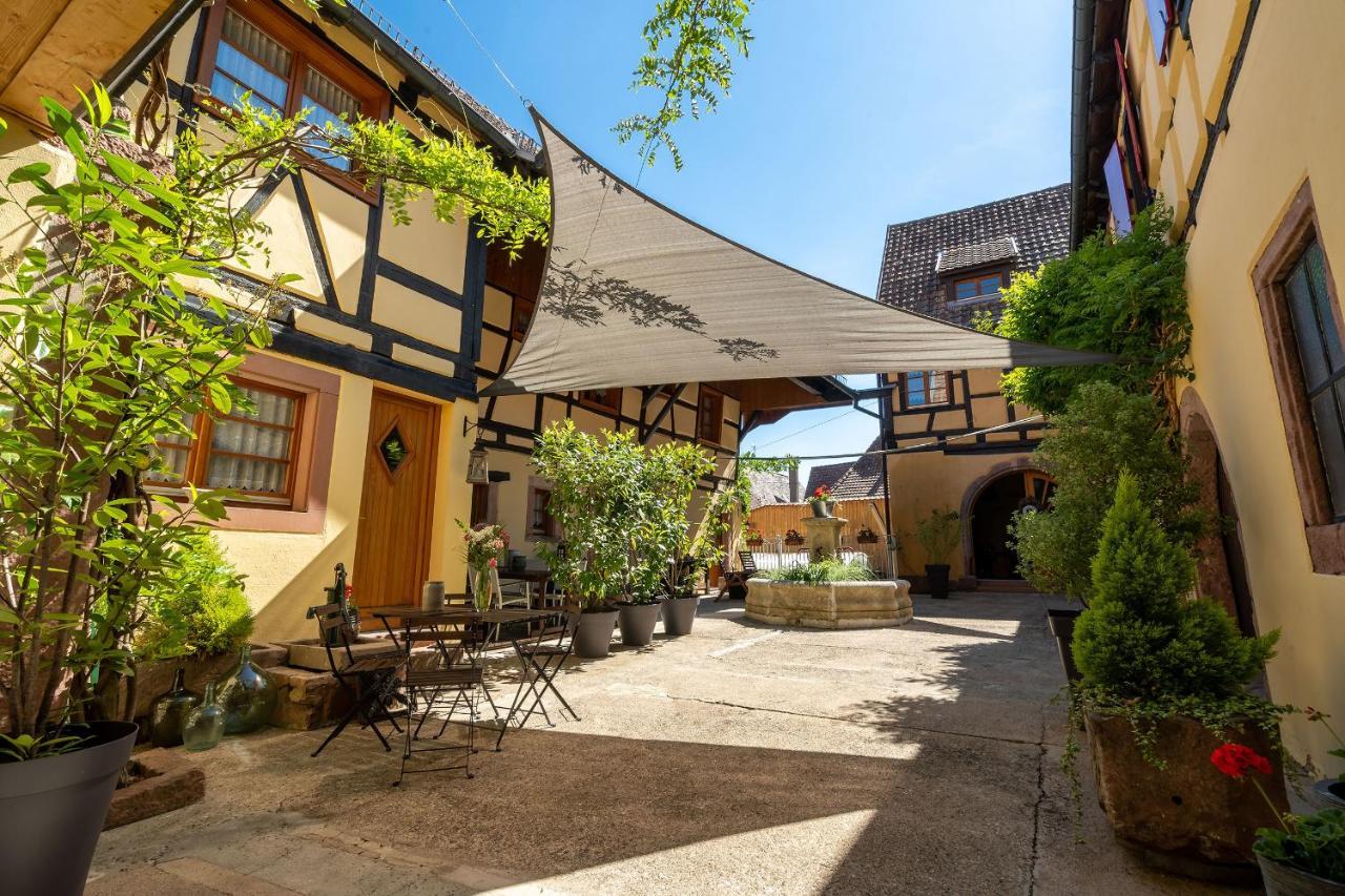 Les Suites - La Cour St Fulrad Saint-Hippolyte  Exterior foto