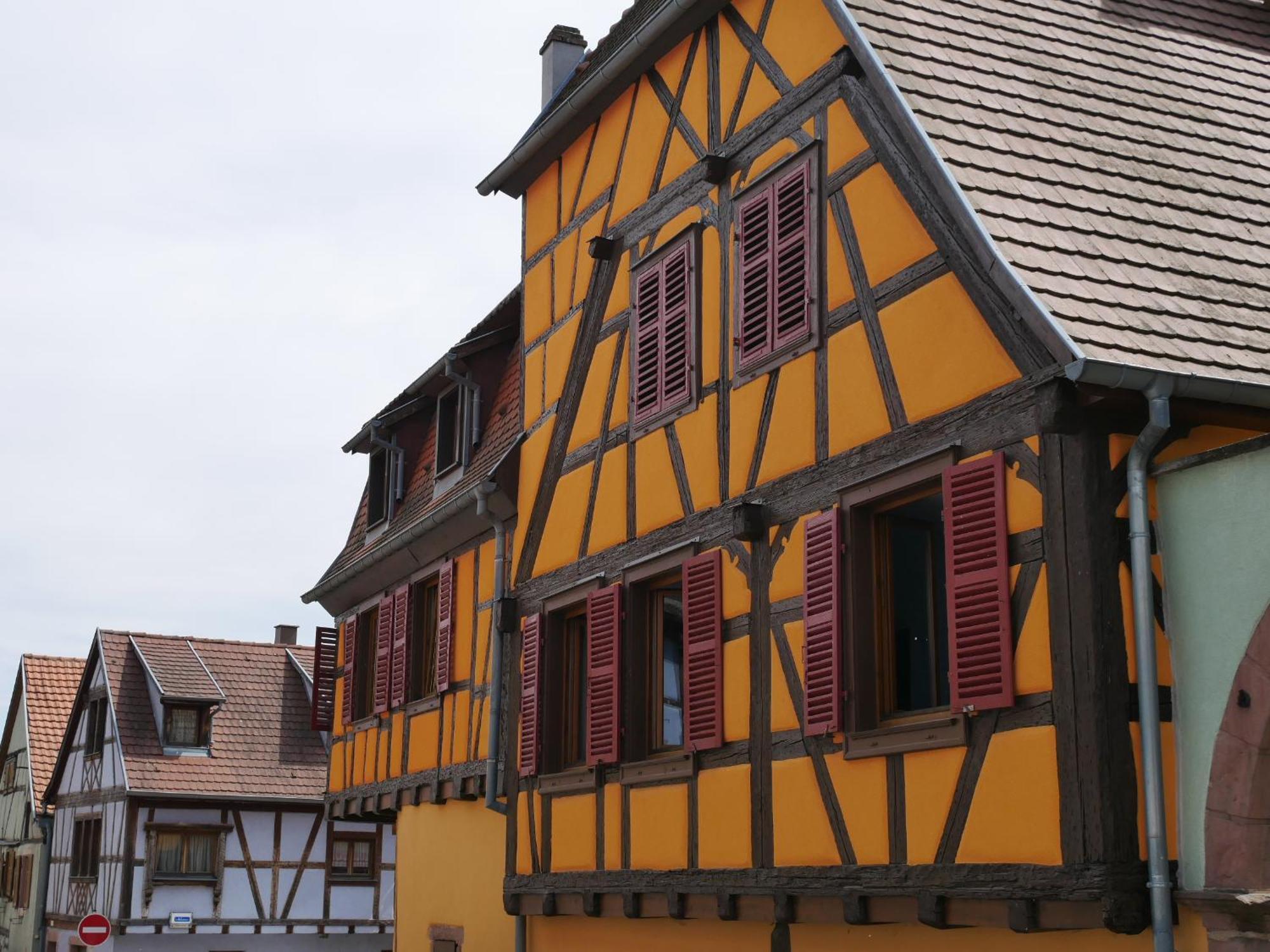 Les Suites - La Cour St Fulrad Saint-Hippolyte  Exterior foto